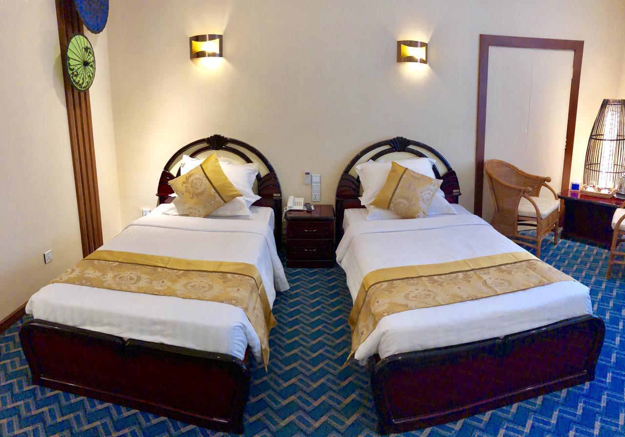 Taunggyi Hotel Room photo
